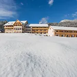 Jufa Gitschtal Szálloda Weißbriach